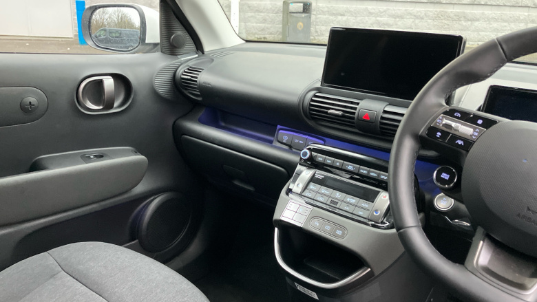 Hyundai INSTER 85kW 02 49kWh 5dr Auto Electric Hatchback